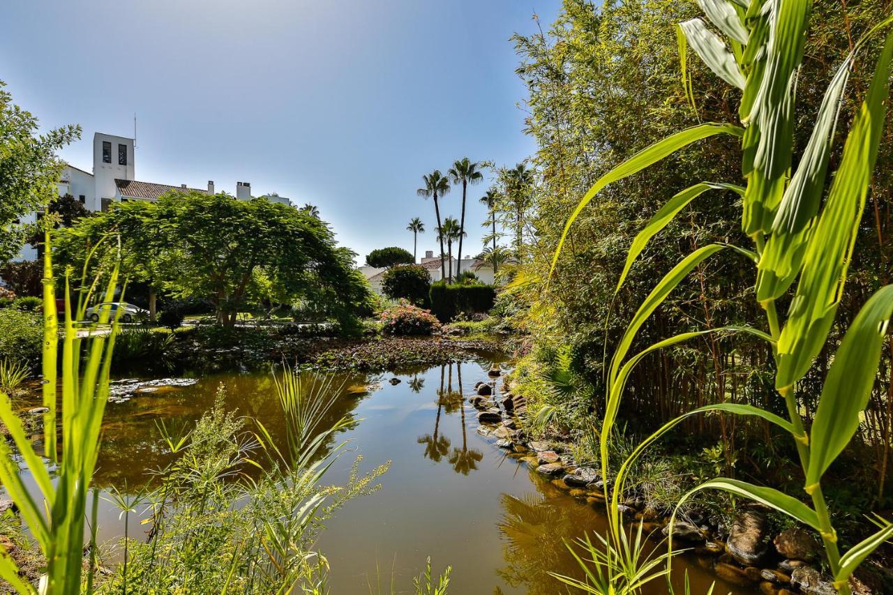 Jardines Las Golondrinas Apartments Elviria Marbella Exterior photo